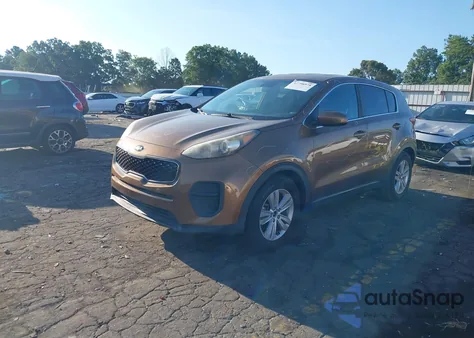 2017 Kia Sportage Lx z USA, uszkodzony, nr VIN KNDPM3AC4H7148734